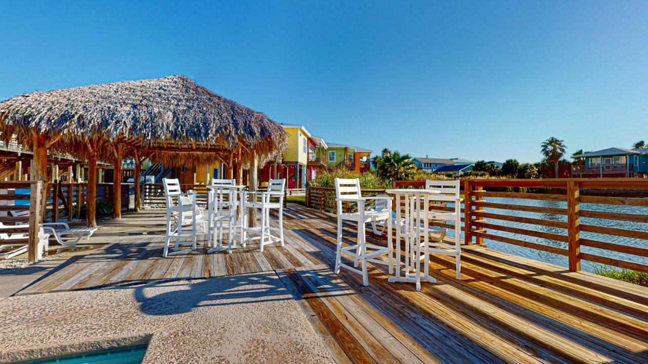 Ov21 Beach House On Stilts Located Near The Beach, Shared Pool Villa Port Aransas Exterior photo