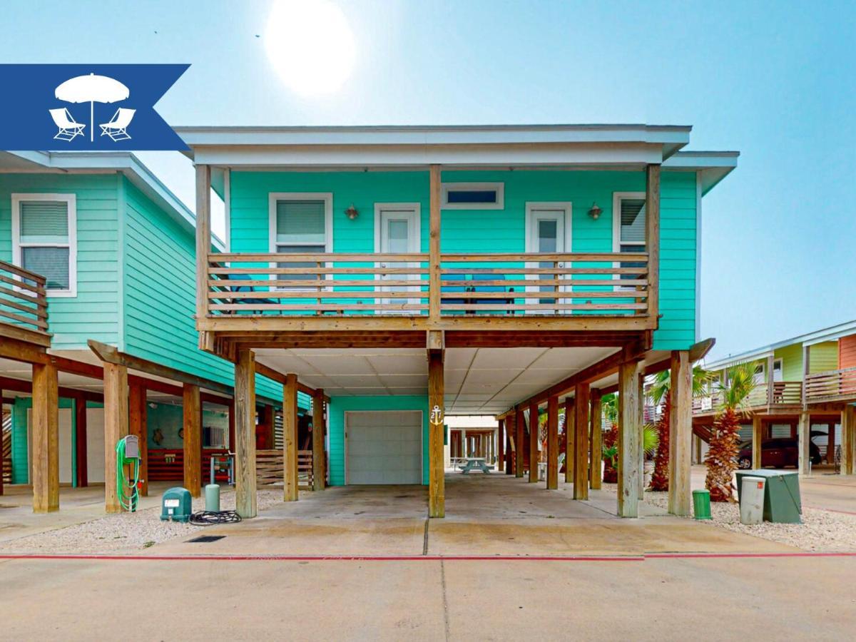 Ov21 Beach House On Stilts Located Near The Beach, Shared Pool Villa Port Aransas Exterior photo